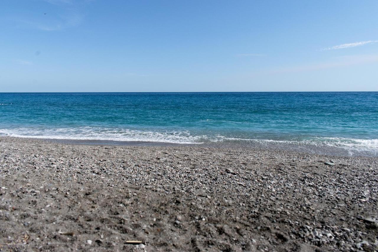 לטויאני Beach House Acquamarina מראה חיצוני תמונה