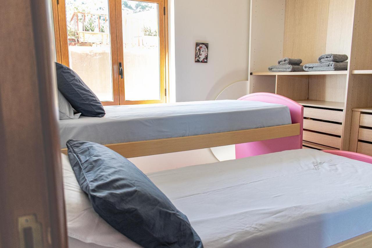 לטויאני Beach House Acquamarina מראה חיצוני תמונה