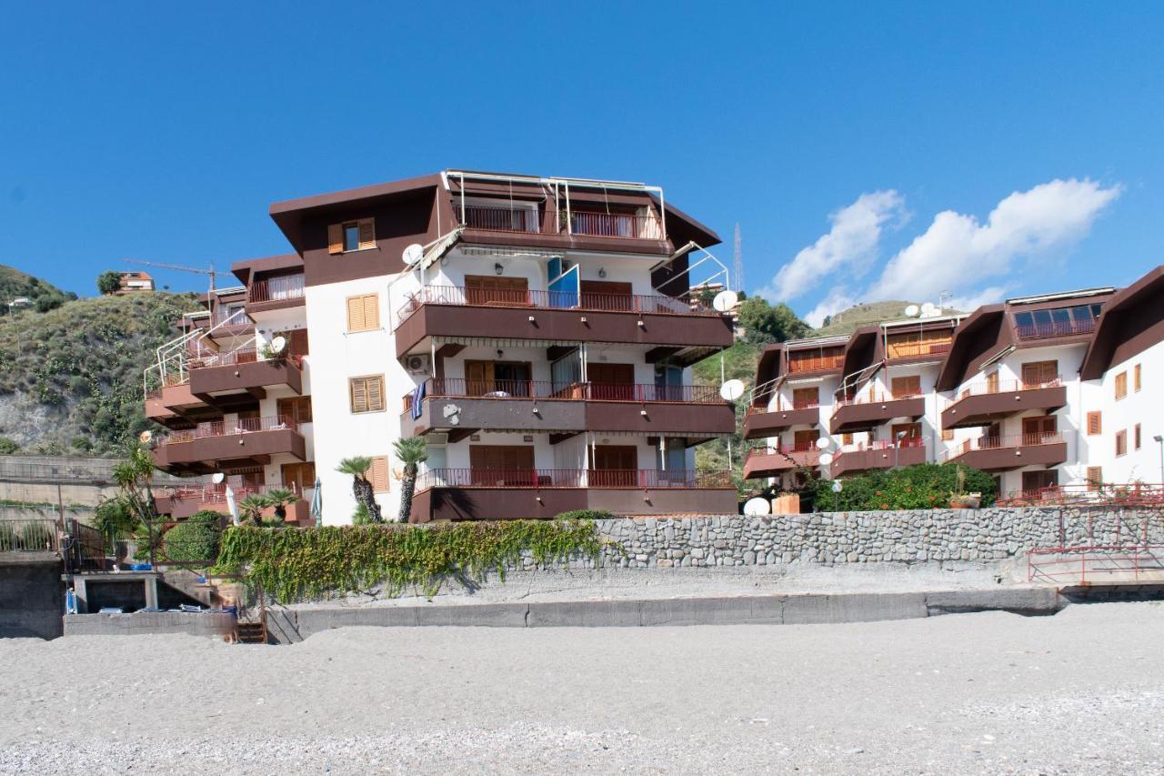 לטויאני Beach House Acquamarina מראה חיצוני תמונה